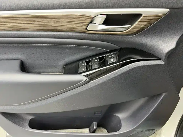 GAC Trumpchi M8 — Фото автомобиля 14