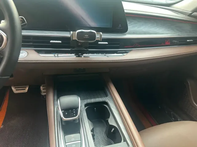 Chery Arrizo 8 — Фото автомобиля 6