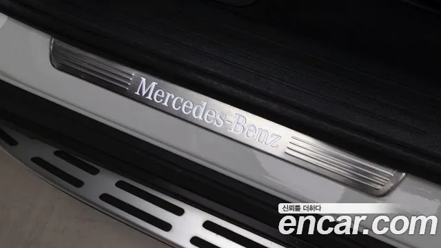 Mercedes-Benz GLE-Class — Фото автомобиля 15