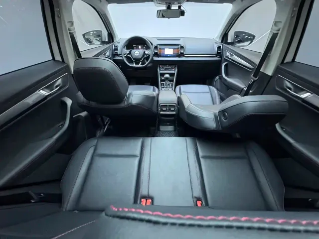 Skoda Karoq — Фото автомобиля 10