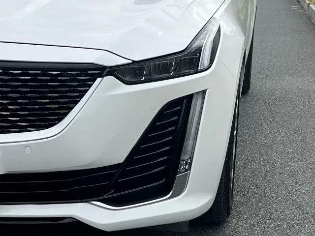 Cadillac CT5 — Фото автомобиля 16
