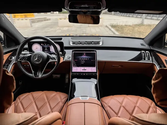 Mercedes-Benz Maybach S-Class — Фото автомобиля 13