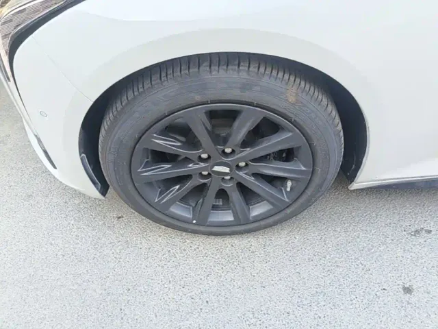 Cadillac CT5 — Фото автомобиля 22