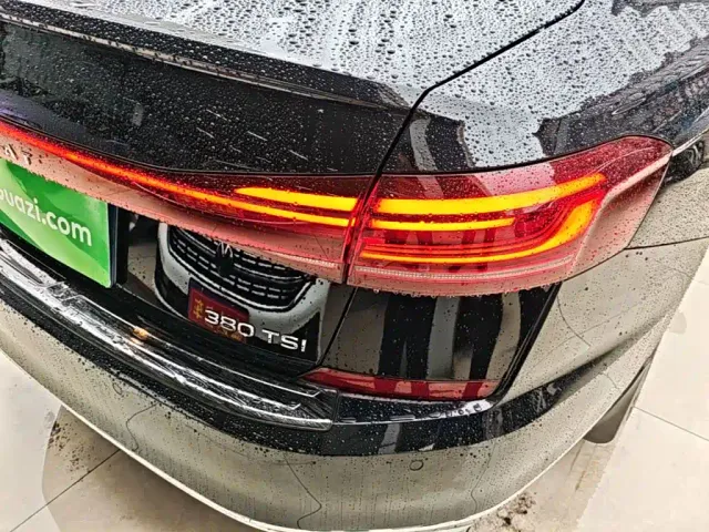 Volkswagen Passat — Фото автомобиля 7