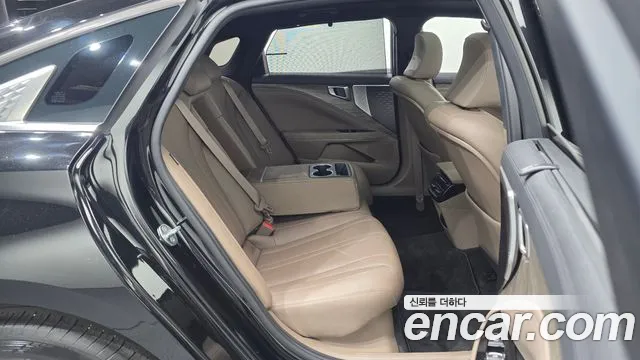 Kia K8 Hybrid — Фото автомобиля 24