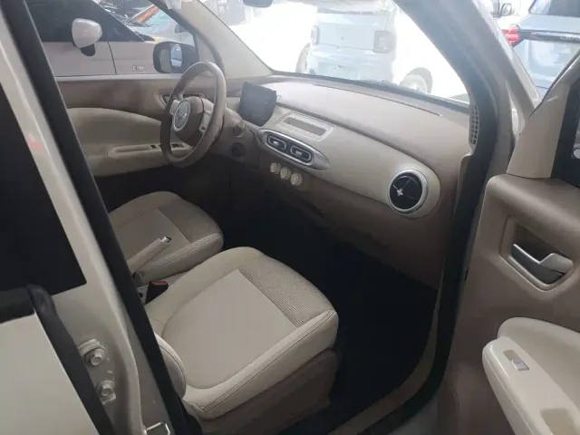 Wuling Hongguang Mini EV — Фото автомобиля 3