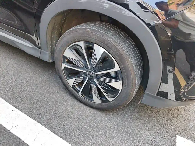 BYD Song PLUS — Фото автомобиля 25