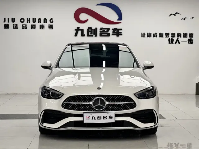 Mercedes-Benz C-Class — Фото автомобиля 2