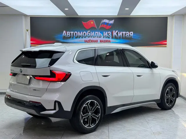 BMW X1 — Фото автомобиля 4