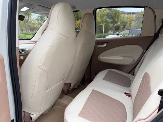 Wuling Hongguang Mini EV — Фото автомобиля 12