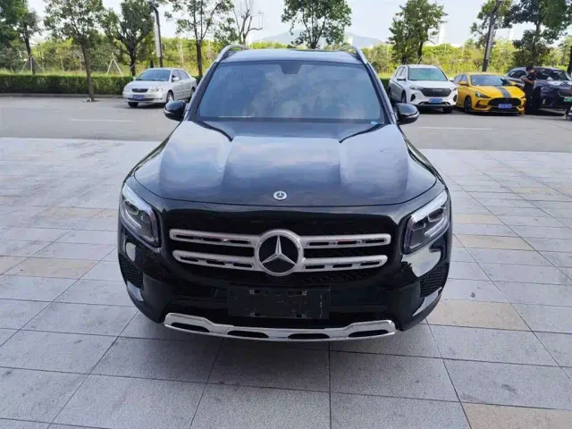 Mercedes-Benz GLB-Class — Фото автомобиля 3