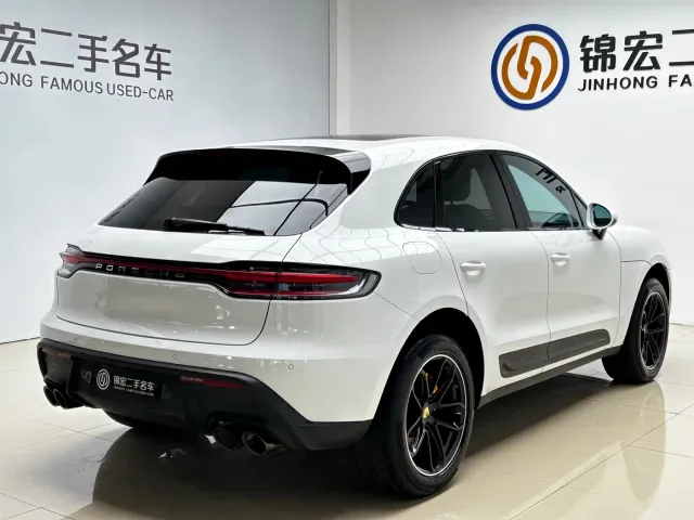 Porsche Macan — Фото автомобиля 26