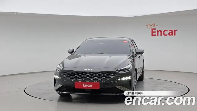 Kia K8 Hybrid — Фото автомобиля 3
