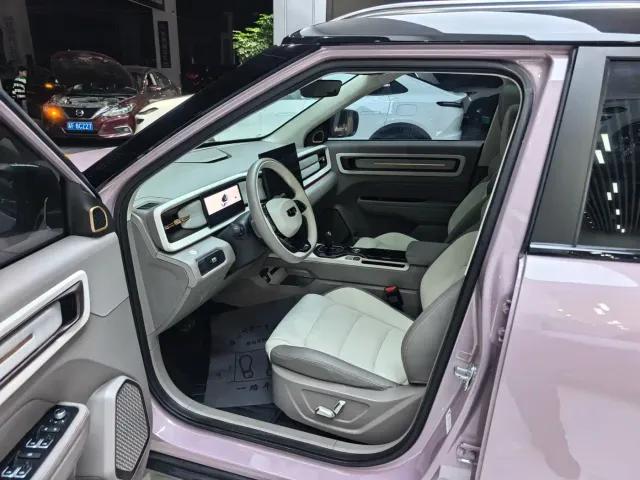 Geely ICON — Фото автомобиля 4