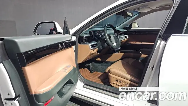 Hyundai Grandeur GN7 — Фото автомобиля 15
