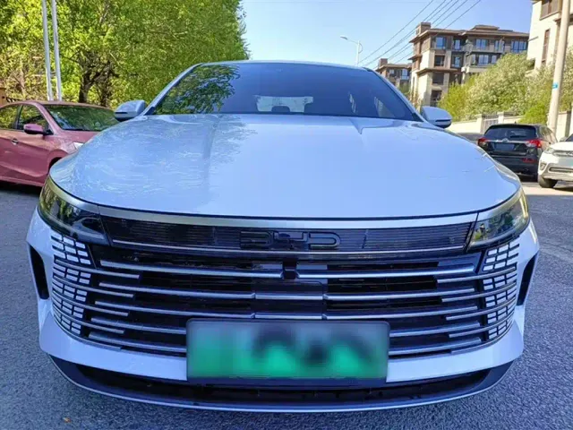 BYD Destroyer 05 — Фото автомобиля 5