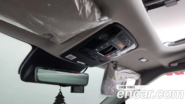 Kia Carnival Generation 4 — Фото автомобиля 27