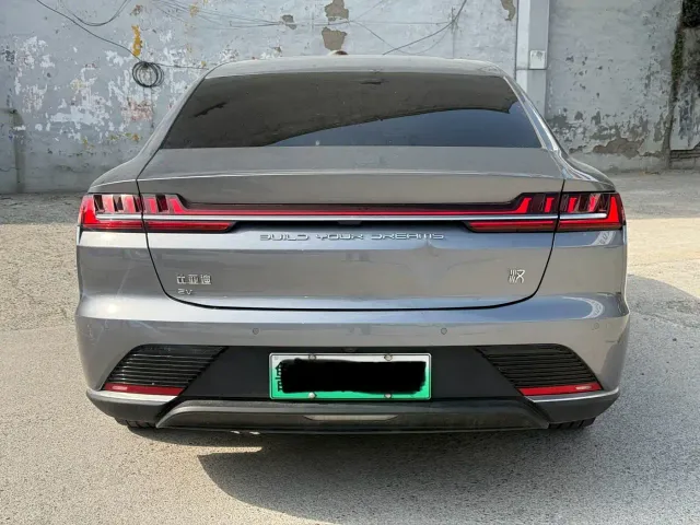 BYD Han — Фото автомобиля 4