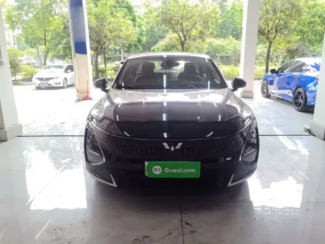 Wuling Starlight — Фото автомобиля 2