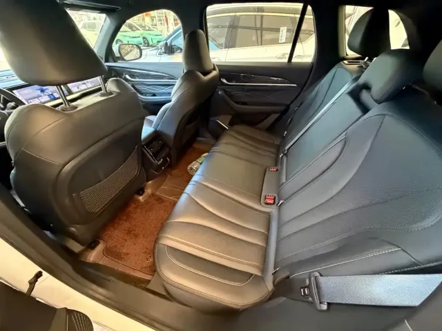 Geely Xingyue L — Фото автомобиля 5