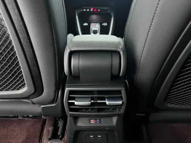 Audi Audi A3 2023 A3L Limousine 35 TFSI Luxury Sport — Фото автомобиля 13