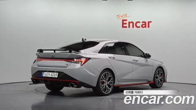 Hyundai Avante CN7 — Фото автомобиля 2