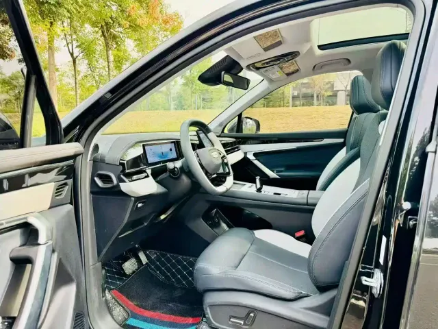Geely Boyue L — Фото автомобиля 4
