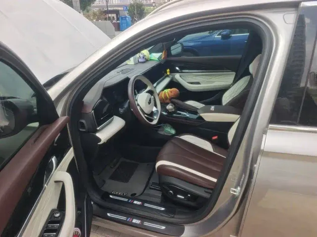 Geely Xingyue L — Фото автомобиля 16