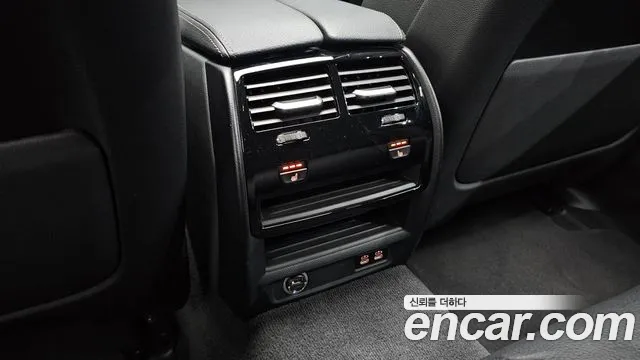 BMW 5 Series G30 — Фото автомобиля 27