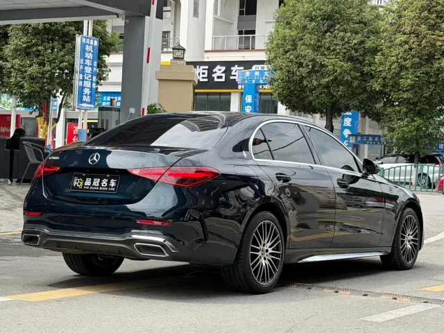 Mercedes-Benz C-Class — Фото автомобиля 9