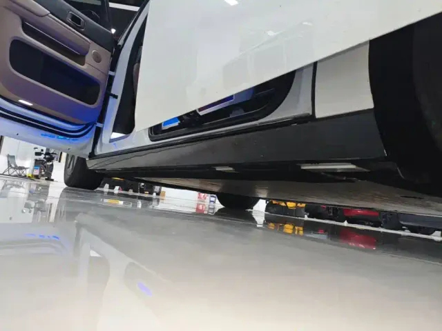 Li Auto MEGA — Фото автомобиля 20