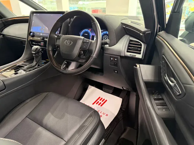 Toyota Alphard — Фото автомобиля 4