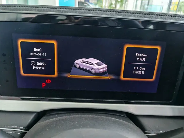Volkswagen Passat — Фото автомобиля 6