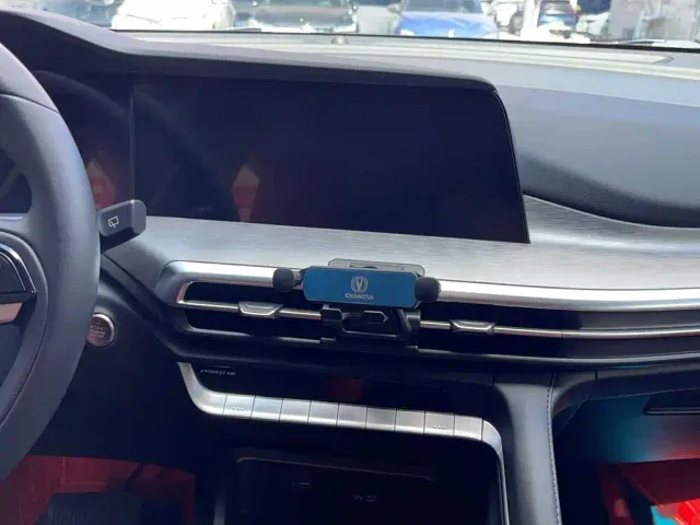 Changan CS35 Plus — Фото автомобиля 4