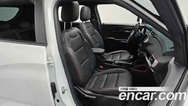 Chevrolet Trailblazer — Фото автомобиля 16