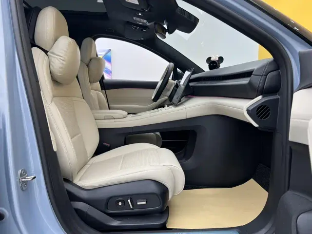 NIO NIO ES6 2024 75kWh — Фото автомобиля 19