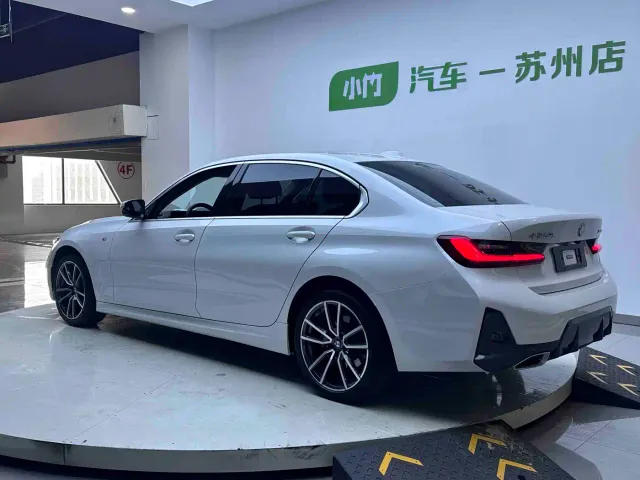 BMW 3 Series — Фото автомобиля 4