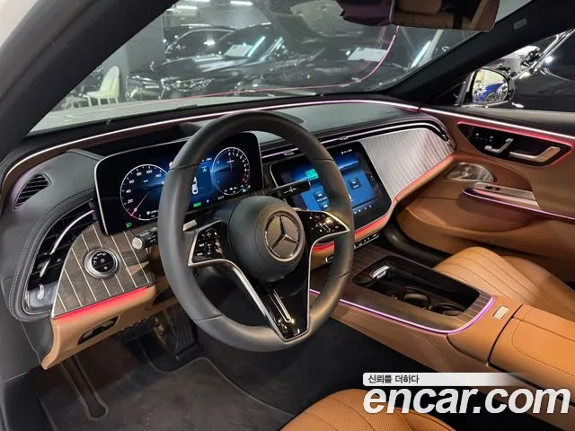 Mercedes-Benz E-Class W214 — Фото автомобиля 4