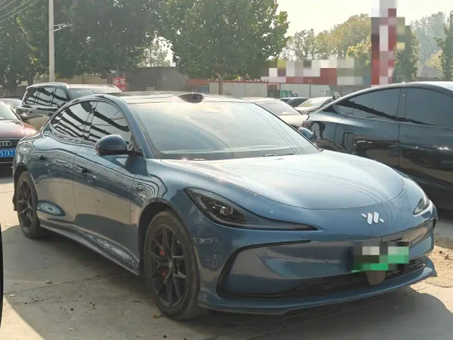 IM Motors L6 — Фото автомобиля 3