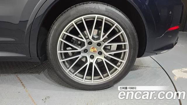 Porsche Cayenne PO536 — Фото автомобиля 6
