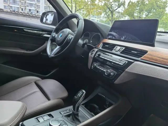 BMW X1 — Фото автомобиля 8