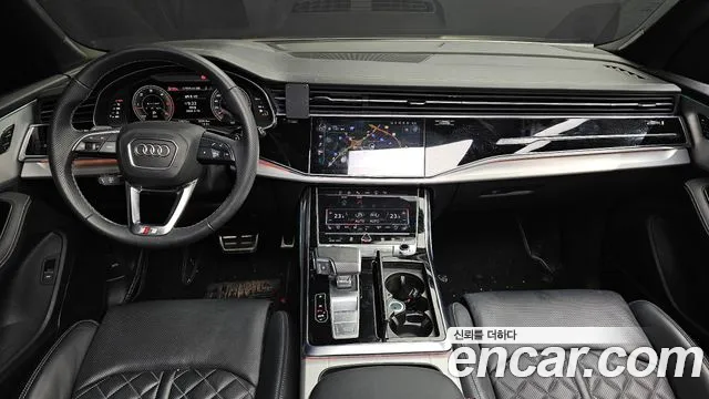 Audi Q7 — Фото автомобиля 7