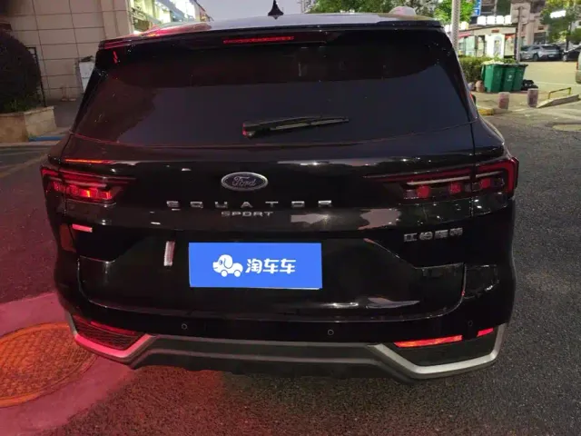 Ford Lingrui — Фото автомобиля 4