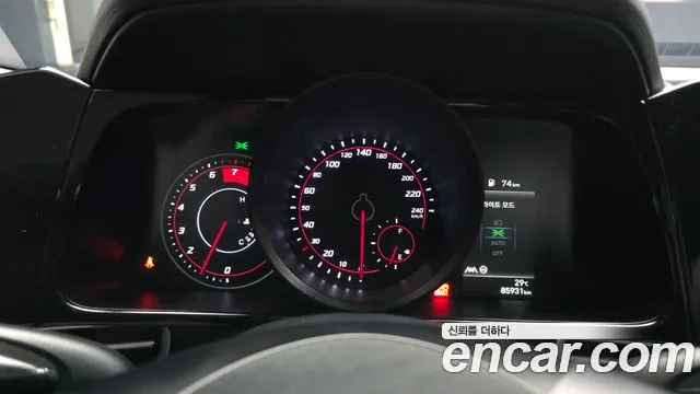 Hyundai AVANTE Avante (CN7) — Фото автомобиля 8