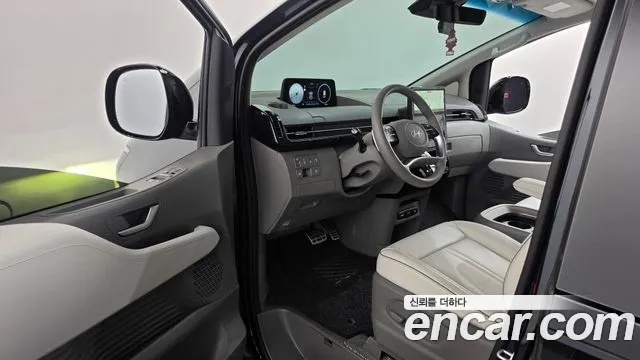 Hyundai Staria — Фото автомобиля 15