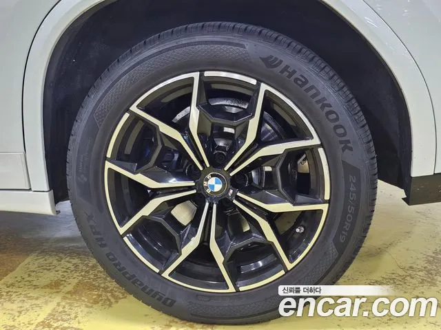 BMW X4 xDrive20i M Sport — Фото автомобиля 18