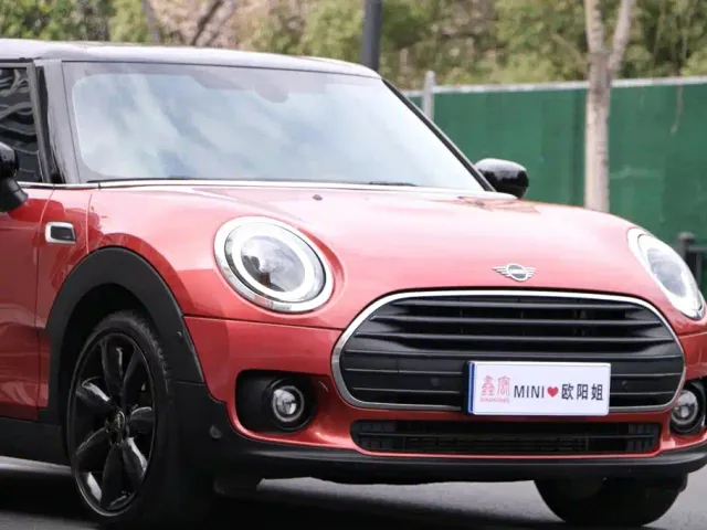 MINI Clubman — Фото автомобиля 9