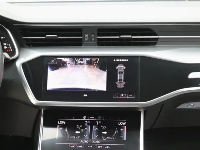 Audi A7L — Фото автомобиля 19
