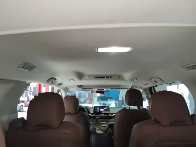 Toyota Sienna — Фото автомобиля 17