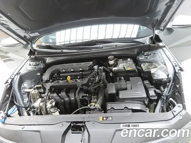 Hyundai AVANTE Avante (CN7) — Фото автомобиля 6